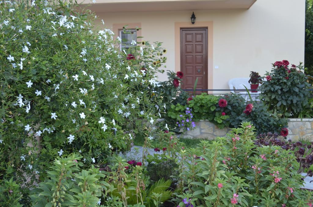 Lakíthra Lefki Studios מראה חיצוני תמונה