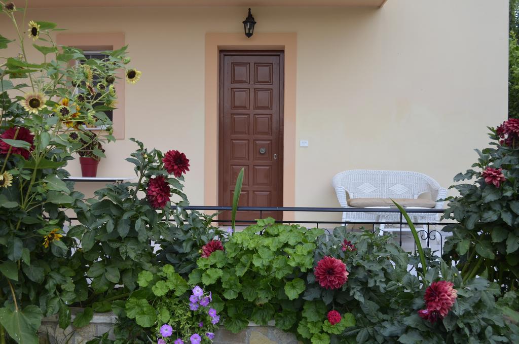 Lakíthra Lefki Studios מראה חיצוני תמונה